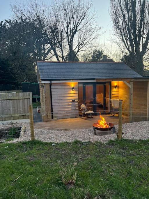 The Cabin Preston  المظهر الخارجي الصورة